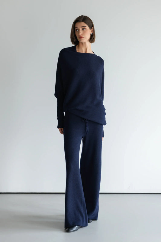 Top asymétrique en maille – Bleu marine