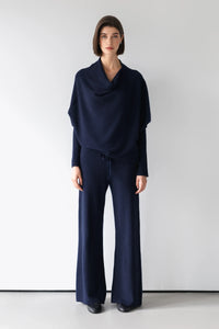 Top asymétrique en maille – Bleu marine